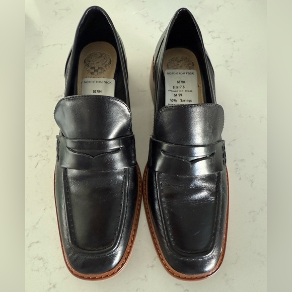 VINCE CAMUTO Black Leather Loafers - Picture 1 of 10